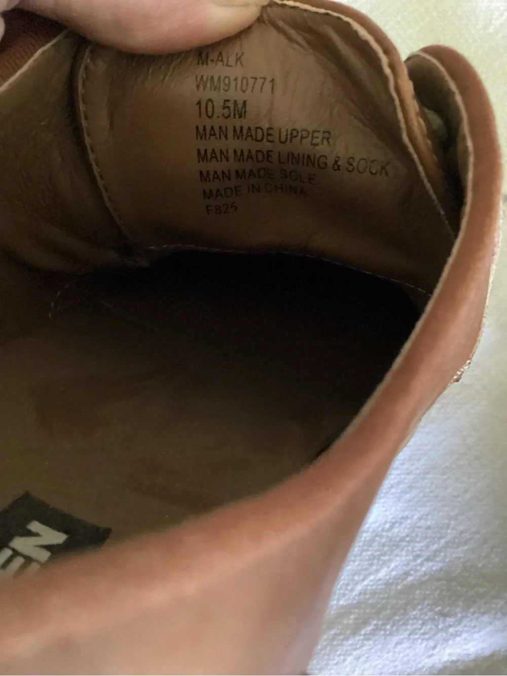 Madden Men’s Tan Leather Derby Shoes. Size 10.5 M